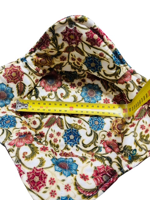 Microwaveable Reversible Bowl Cosy. Medium Size for Small Casserole Dish