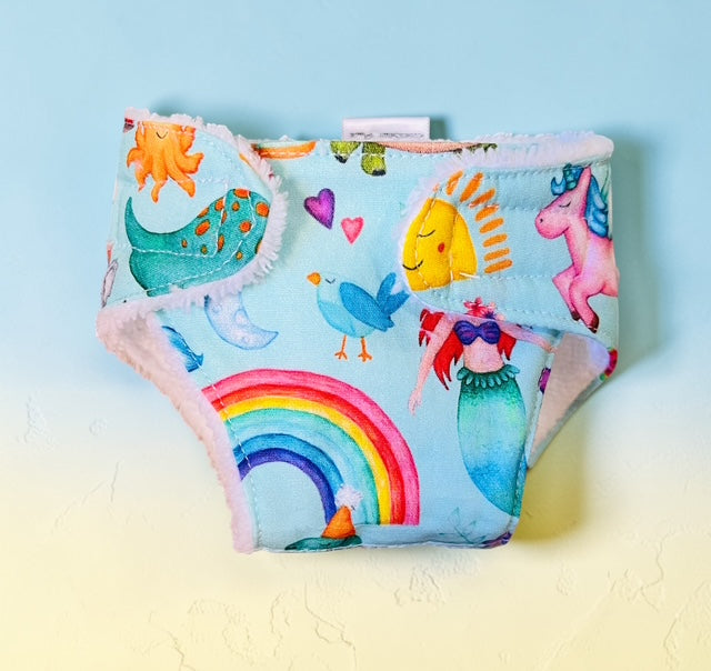 Enchanted Playtime Doll Nappy. Fits 38cm MiniLands Doll (as shown)